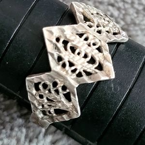 Vintage Sterling Trilogy Filogree Ring Size 8.5